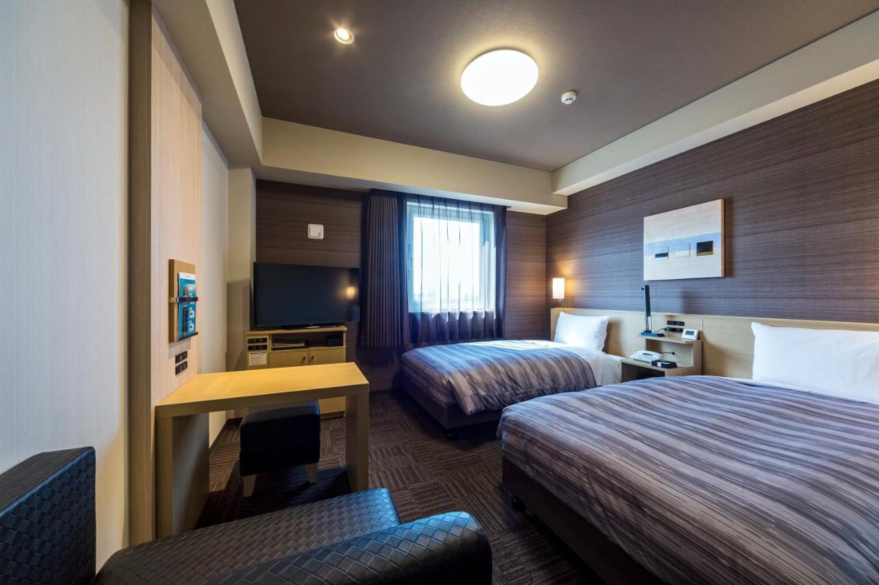 Hotel Route-Inn Kisarazu Eksteriør bilde
